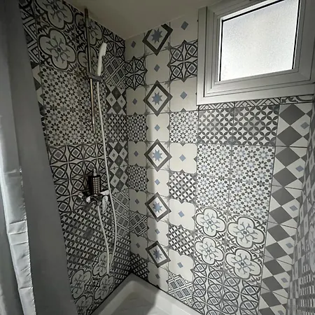 1 On The 1st Line Appartement