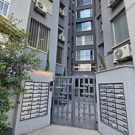 1 On The 1st Line Appartement *